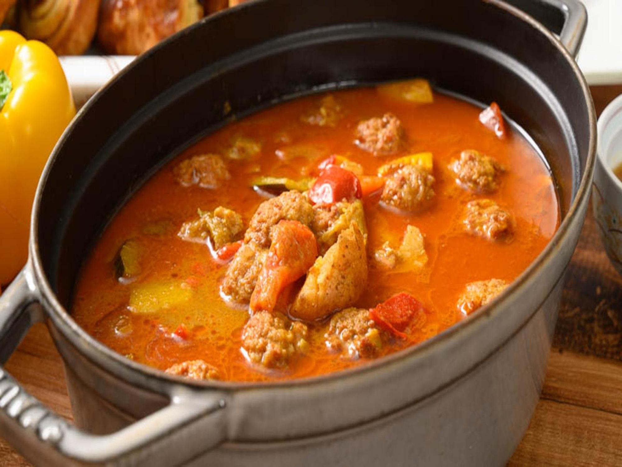 Shin Furano Prince Hotel Exterior photo A pot of chili