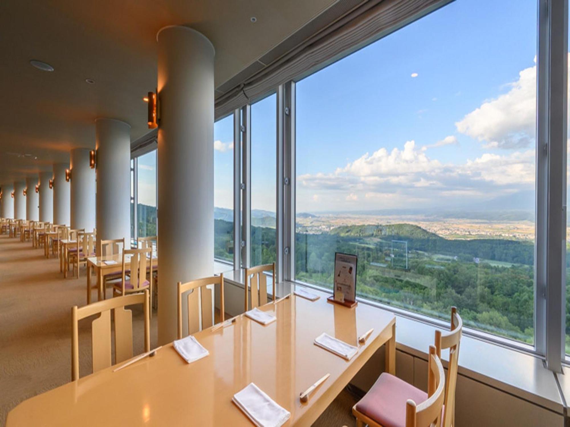 Shin Furano Prince Hotel Exterior photo Restaurant
