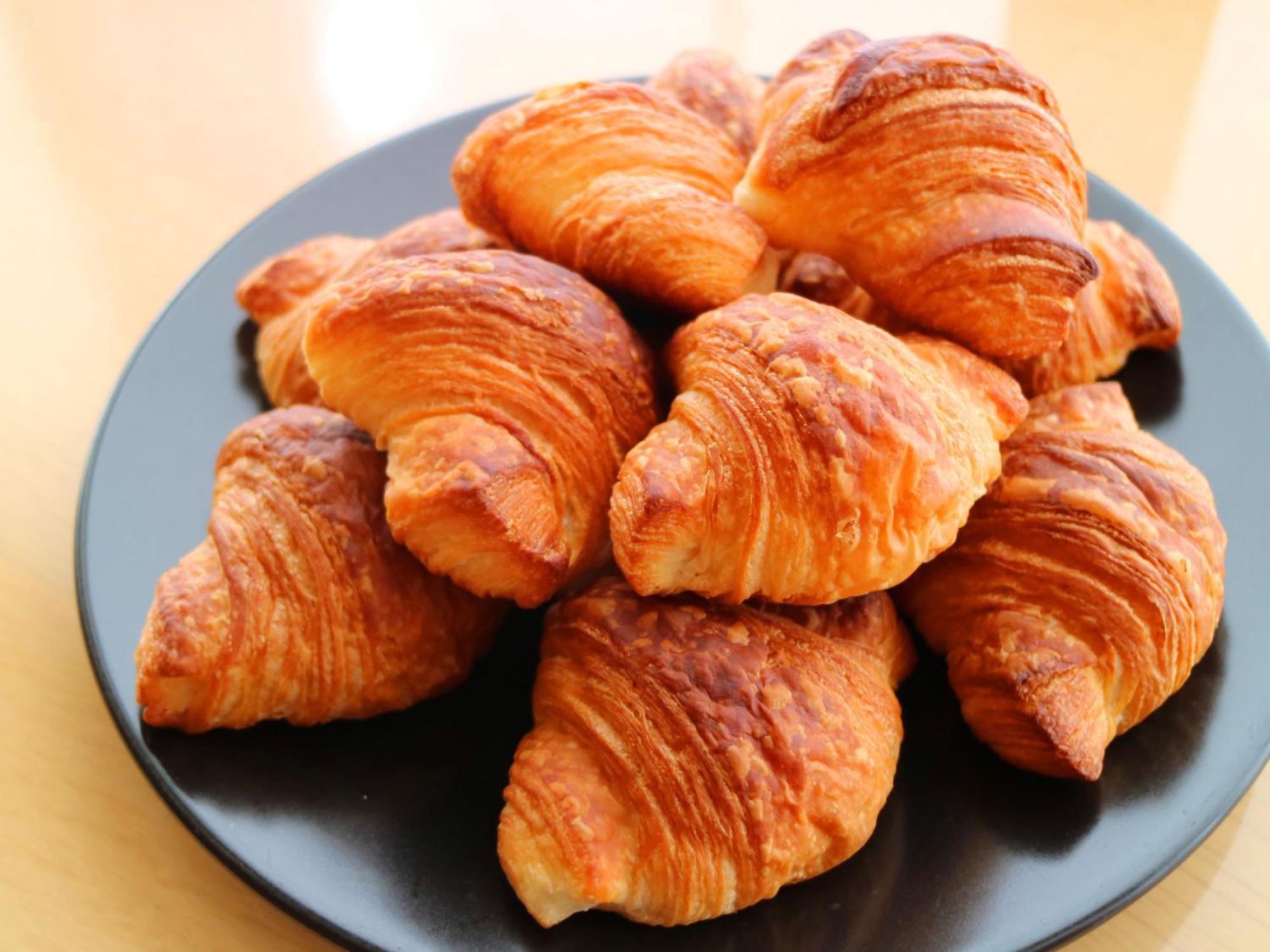 Shin Furano Prince Hotel Exterior photo Croissants